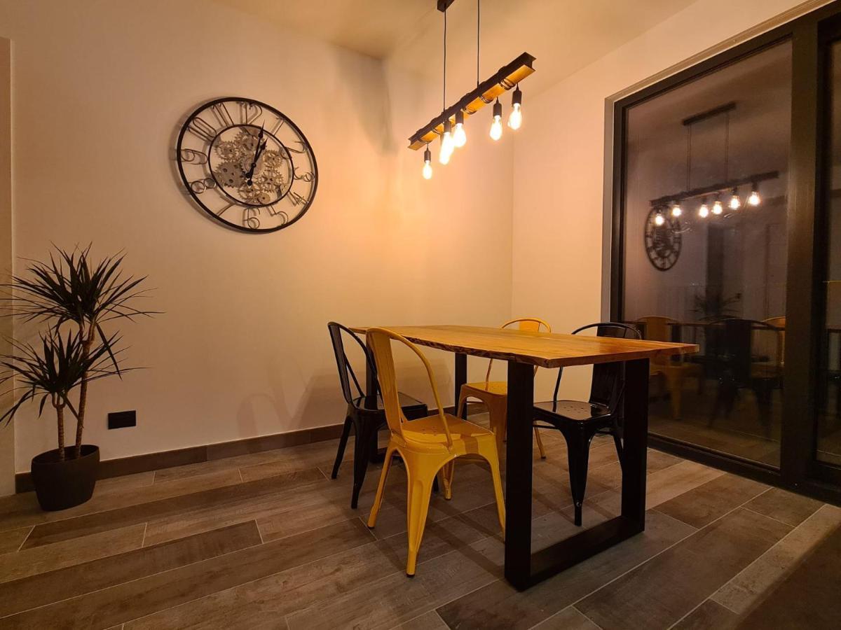 Yellow Uptown 70 - Fiera Milano ペーロ エクステリア 写真